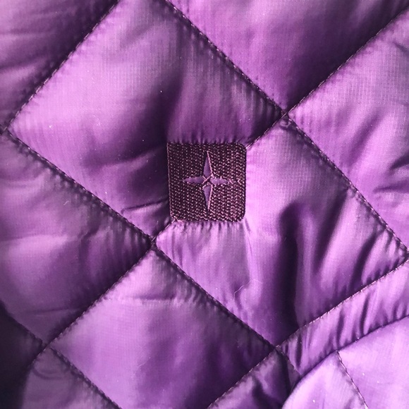 NWOT Mountain Warehouse Vest. Purple. Size medium - Picture 3 of 8